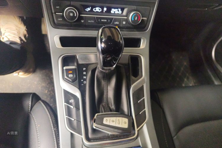 GEELY Emgrand 2022 car image #16