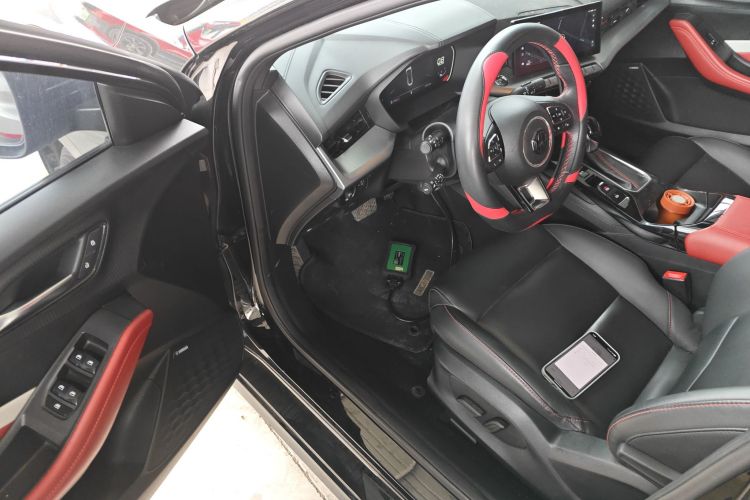 5 2023 #16 5 2023 immagine di auto #16