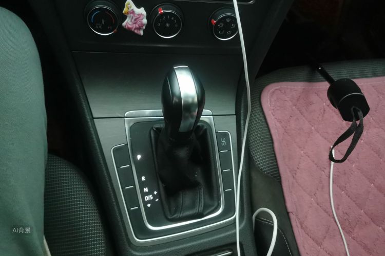 Volkswagen Golf 2015 #16 Volkswagen Golf 2015 car image #16