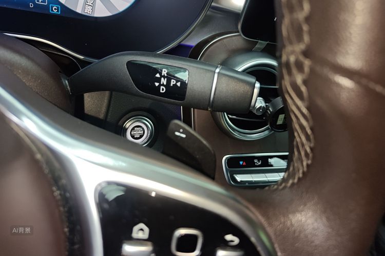 Mercedes-Benz 2020 car image #16