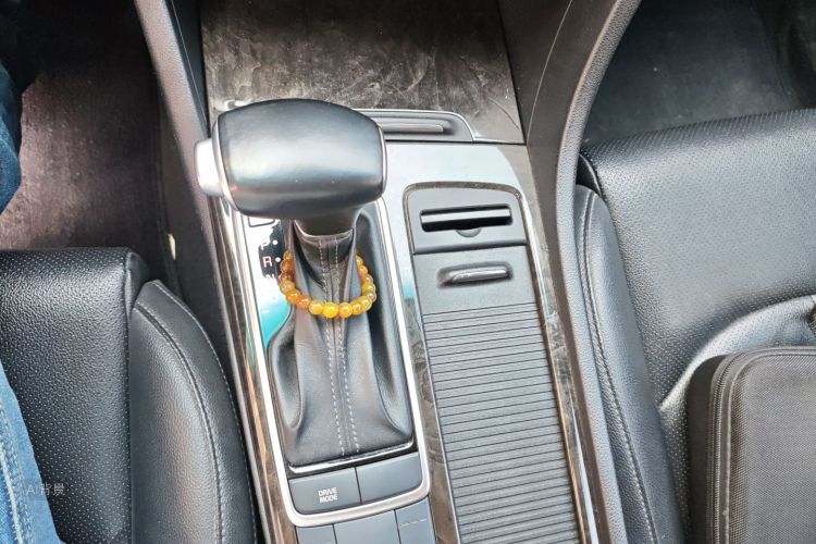 起亚 起亚K5 2018 汽车图片 #16