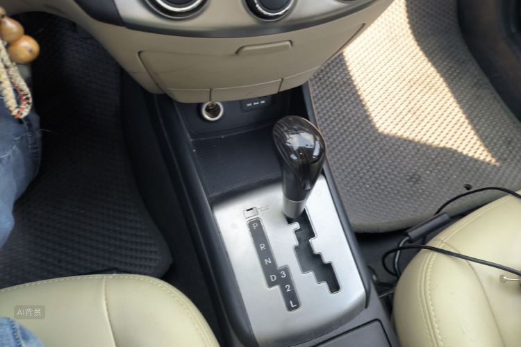 Hyundai Elantra HD 2014 immagine di auto #16