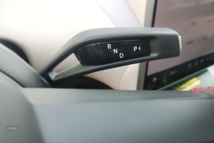 MI YU7 2025 car image #16