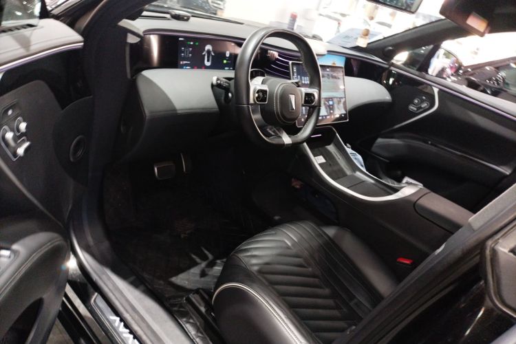 Avatr 11 2023 imagen de coche #16