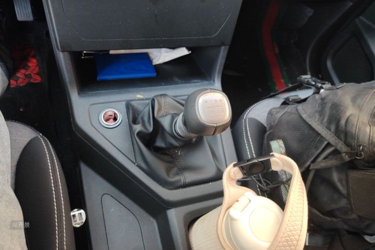 Wuling Zhengcheng 2022 car image #16