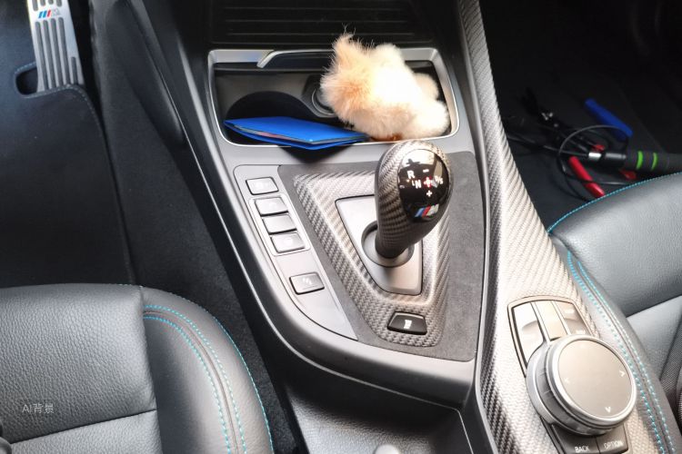 BMW M2 2019 изображение автомобиля #16