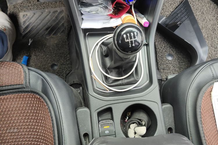 Volkswagen Touran 2017 immagine di auto #16