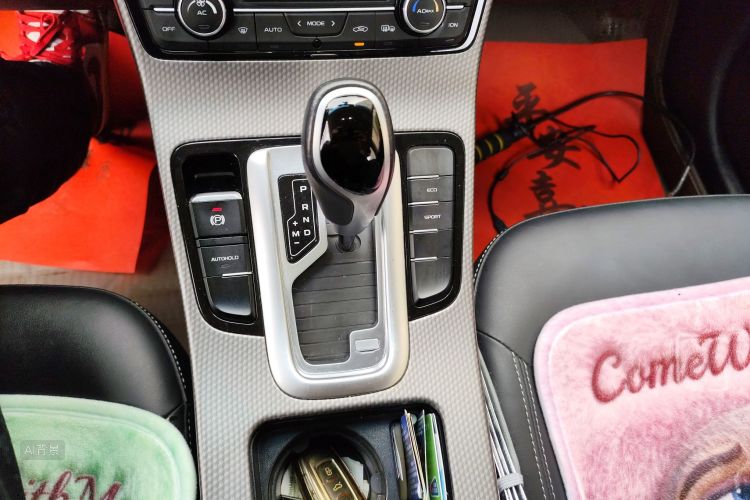 GEELY Emgrand GS 2017 car image #16