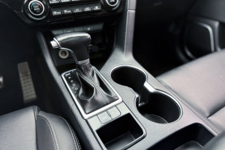 Kia KX5 2017 صورة سيارة #16