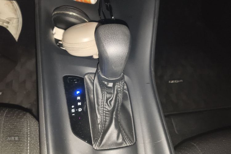 Toyota Izoa 2021 car image #16