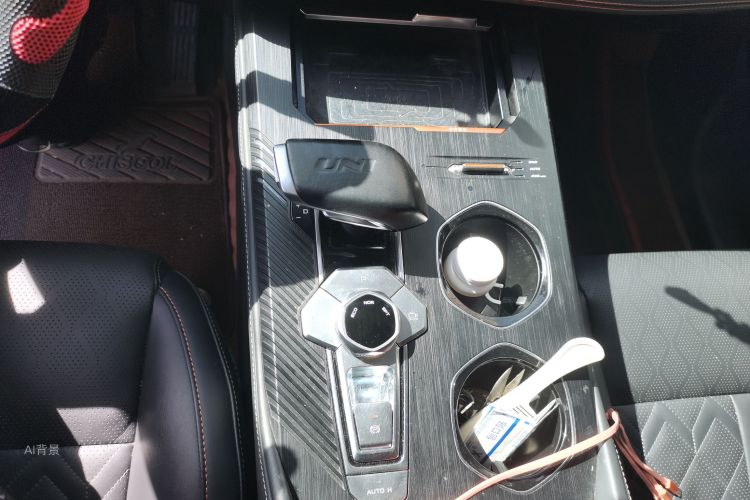 Changan UNI-K 2021 car image #16