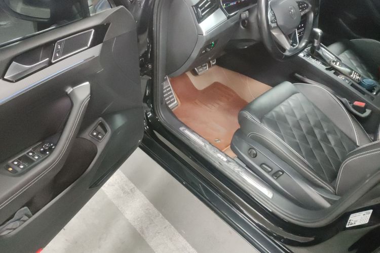 Volkswagen Magotan GTE 2022 immagine di auto #16