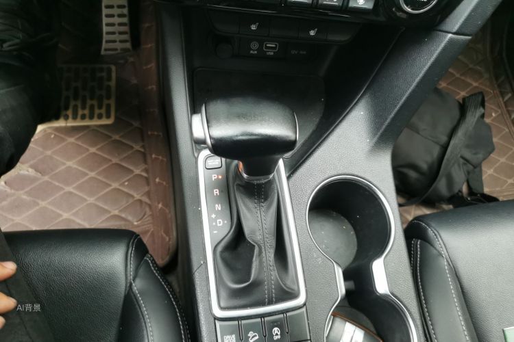 Kia KX5 2016 صورة سيارة #16