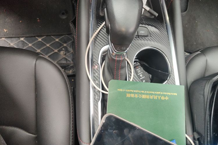 Chevrolet Malibu XL 2022 immagine di auto #16