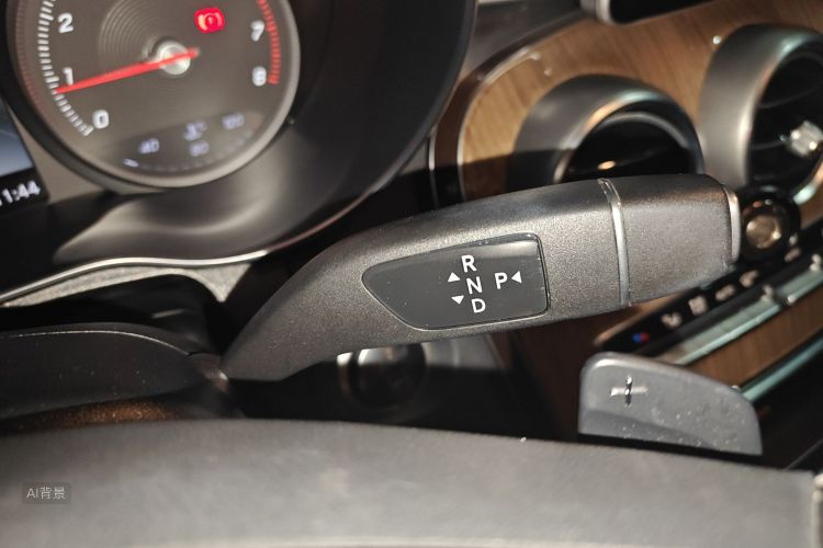 Mercedes-Benz GLC Coupe 2017 immagine di auto #16