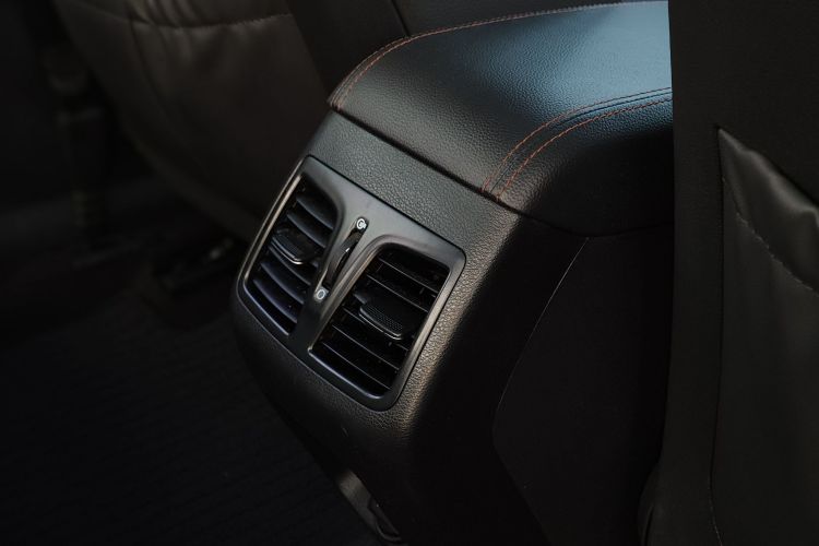 Hyundai Sonata 2015 car image #16