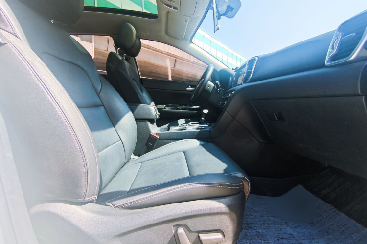 Kia KX5 2017 صورة سيارة #16