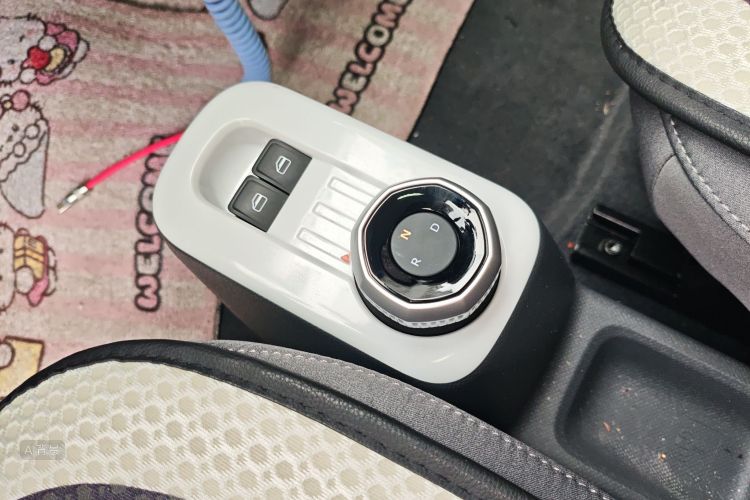 睿蓝汽车 2025 汽车图片 #16