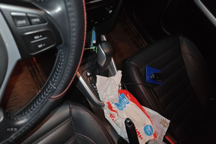 Suzuki Vitara 2017 изображение автомобиля #16