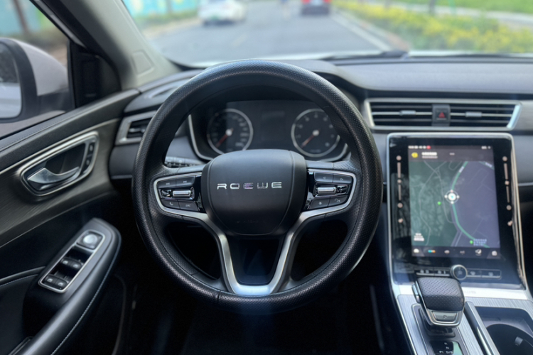 Roewe RX5 2022 изображение автомобиля #16