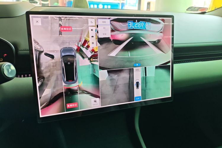 极氪 极氪007 2024 汽车图片 #16