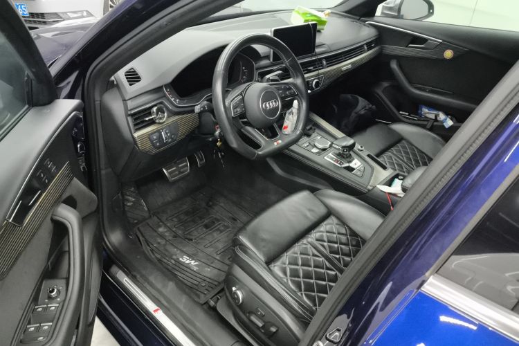 Audi S4 2018 صورة سيارة #16