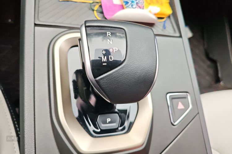 Jetour Dashing 2023 car image #16