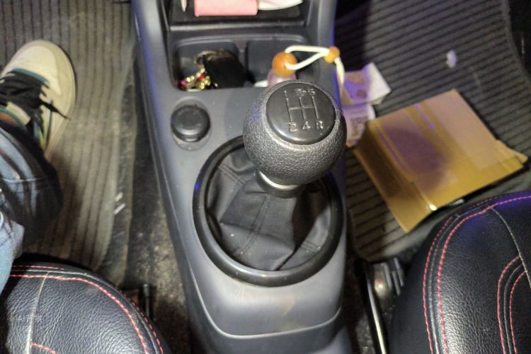 铃木 雨燕 2016 汽车图片 #16