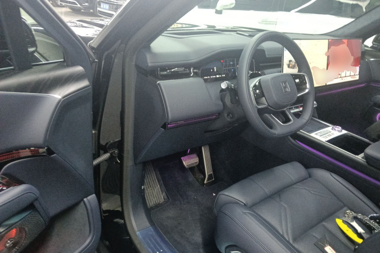 极氪 极氪9X 2026 汽车图片 #16