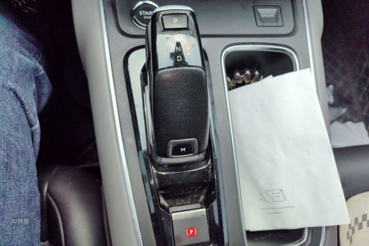 Citroen C5 AIRCROSS 2022 car image #16