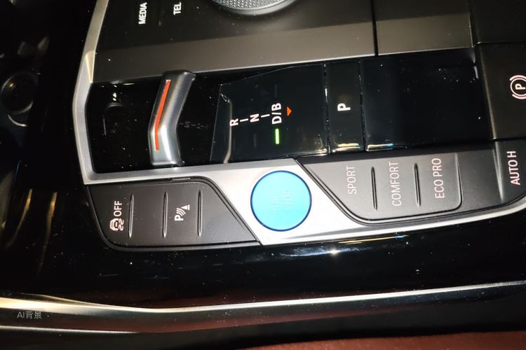 BMW i3 2024 صورة سيارة #16