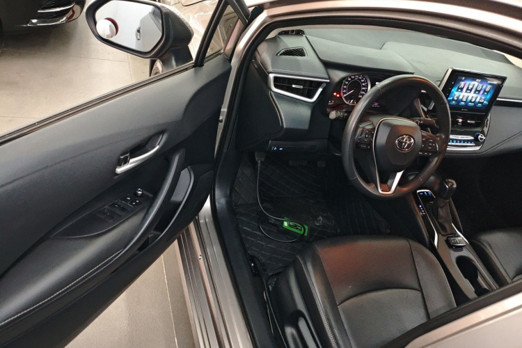 Toyota Corolla 2019 #16 Toyota Corolla 2019 car image #16