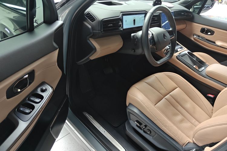 蔚来 蔚来ES8 2021 汽车图片 #16