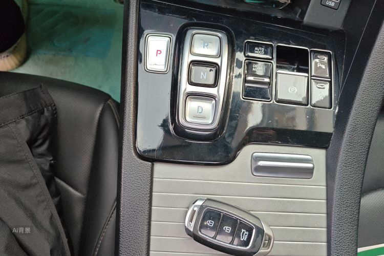 Hyundai Sonata 2020 immagine di auto #16