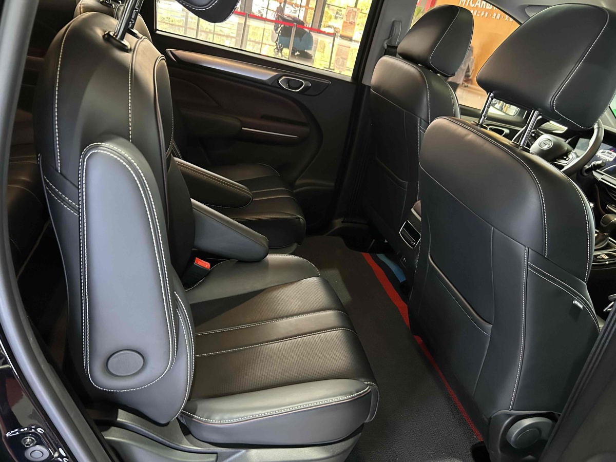 GAC Trumpchi M6 2024 car image #16