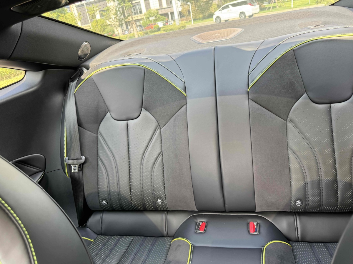 哪吒汽车 哪吒GT 2023 汽车图片 #16