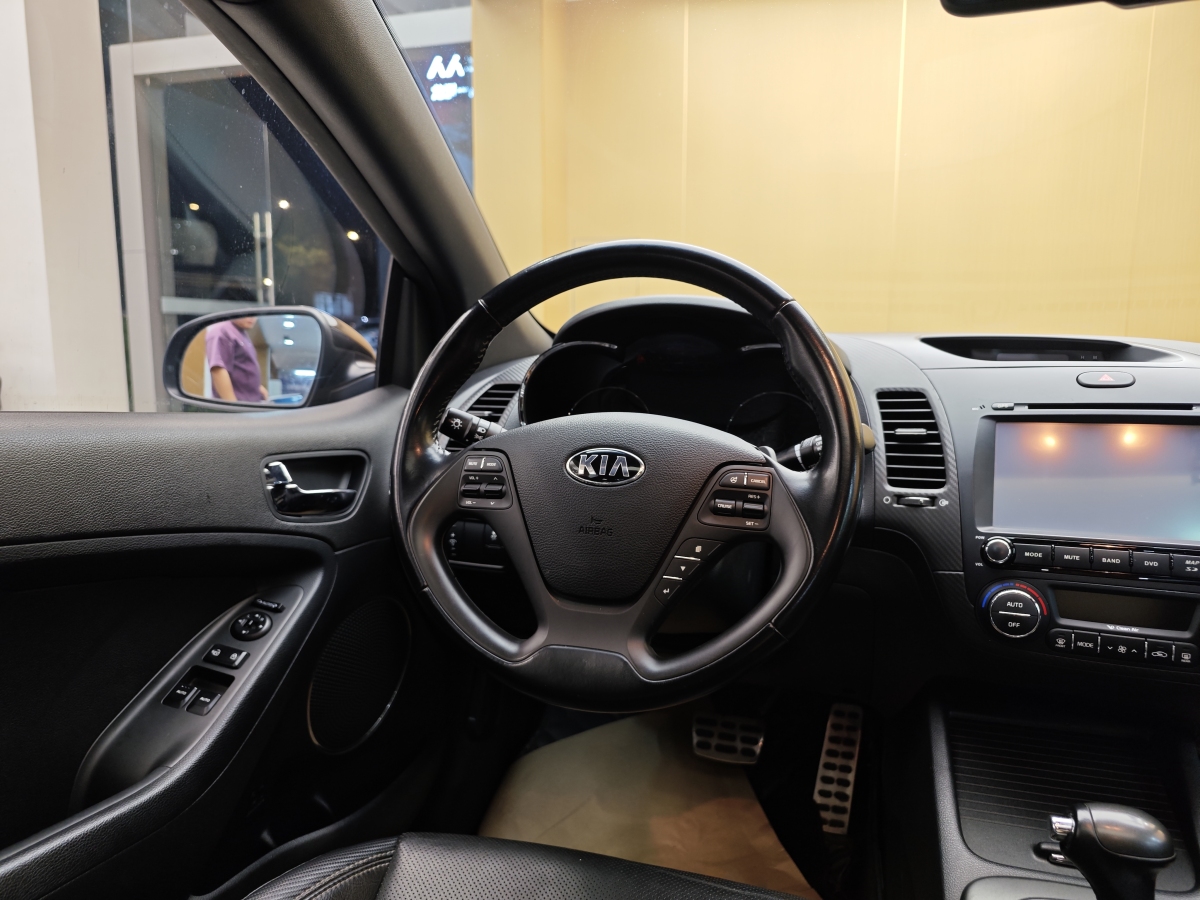 起亚 速迈 2014 汽车图片 #16