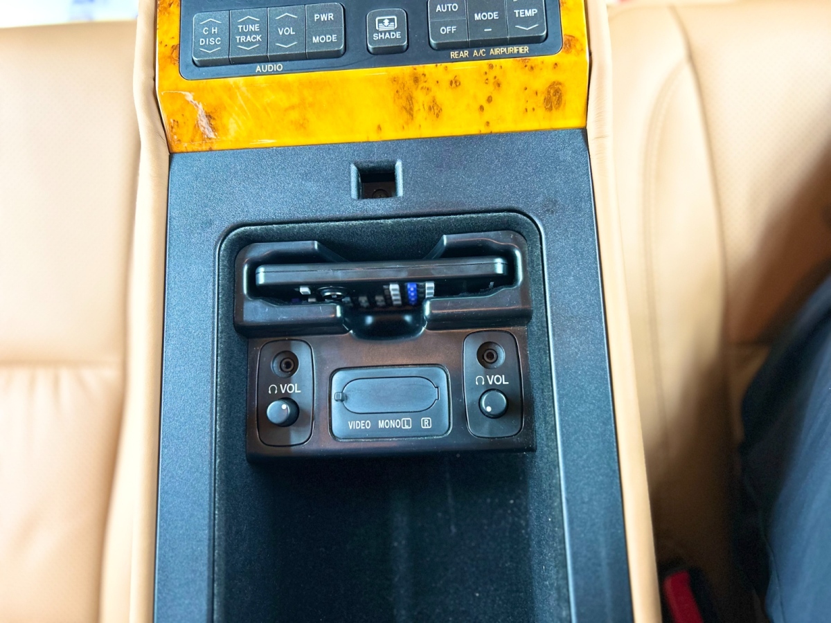 HongQi ShengShi 2008 #16 HongQi ShengShi 2008 car image #16