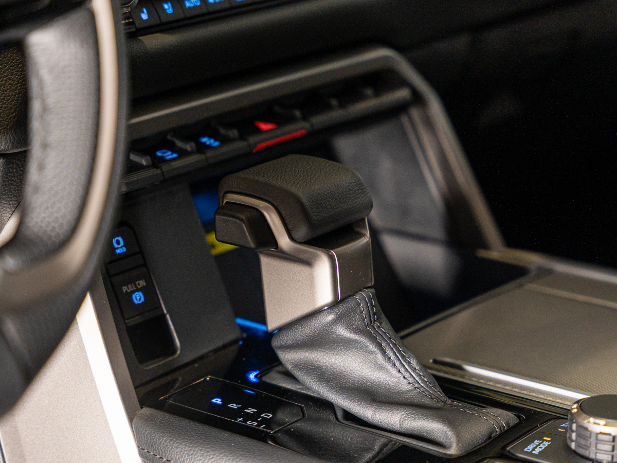 Toyota Sequoia 2023 #16 Toyota Sequoia 2023 imagen de coche #16