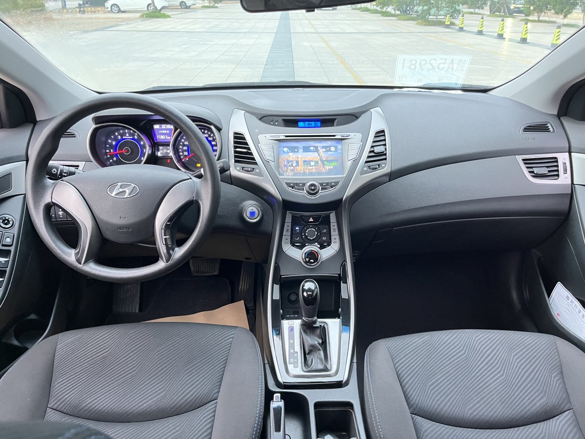 Hyundai Elantra MD 2013 car image #16