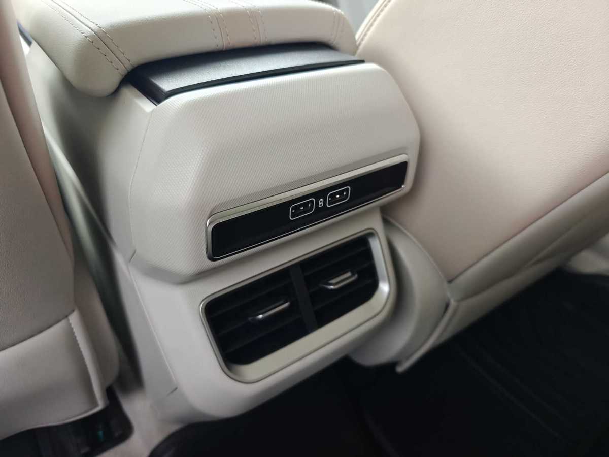 GEELY ICON 2024 car image #16