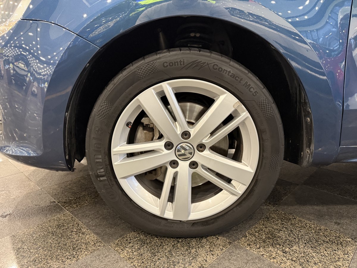 Volkswagen Sharan 2016 imagem de carro #16