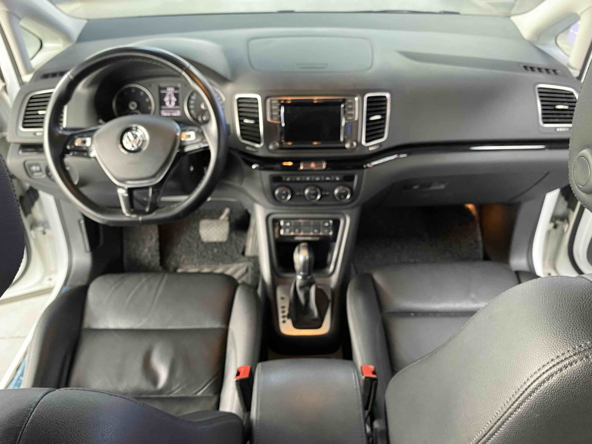 Volkswagen Sharan 2017 imagem de carro #16