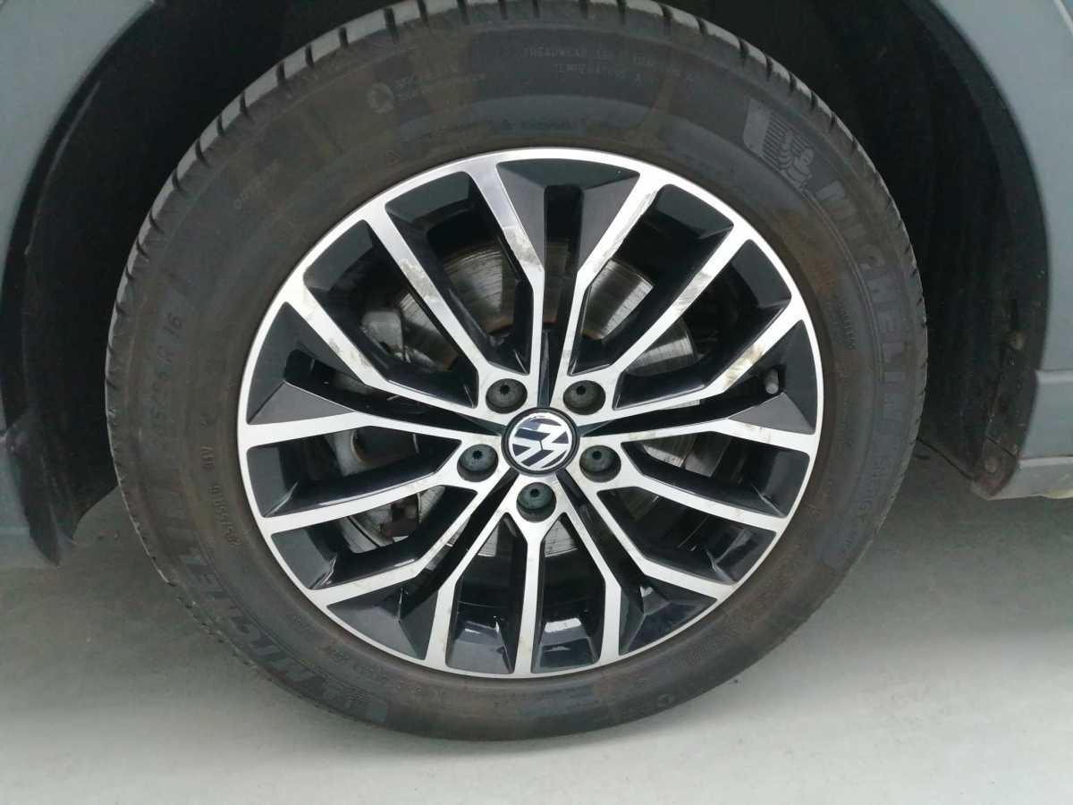 Volkswagen Cross Lavida 2014 immagine di auto #16