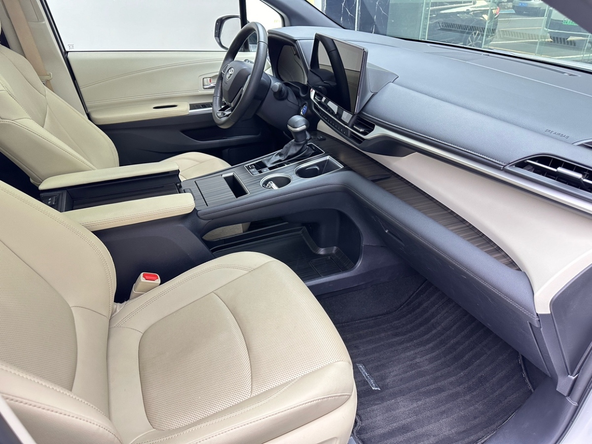 Toyota Granvia 2023 #16 Toyota Granvia 2023 immagine di auto #16