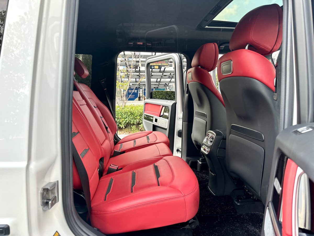 Mercedes-Benz G AMG 2023 صورة سيارة #16