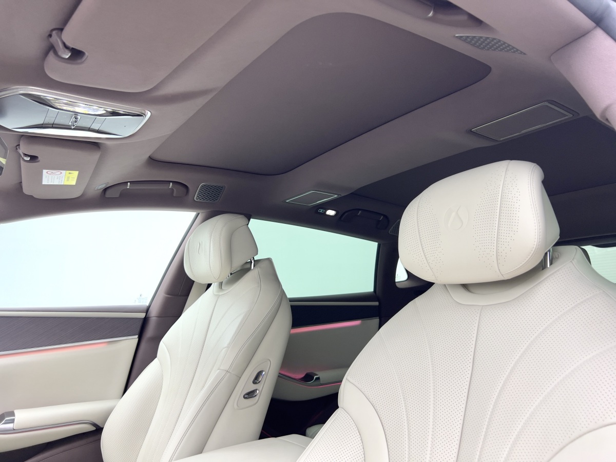 Denza Z9GT 2024 car image #16