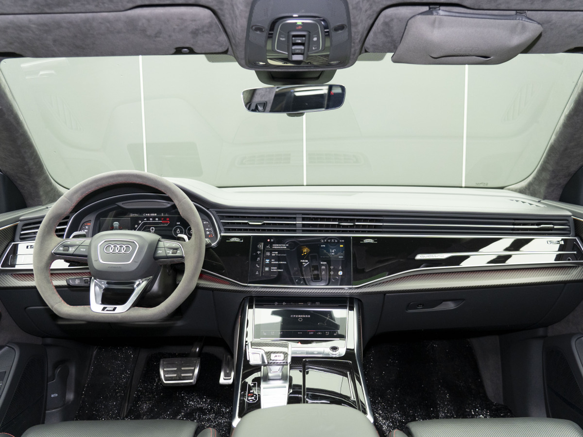 Audi RS Q8 2022 car image #16