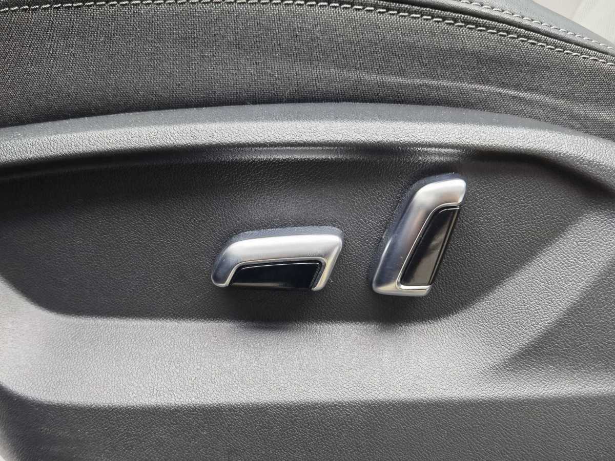 Volkswagen Tavendor 2025 #16 Volkswagen Tavendor 2025 car image #16