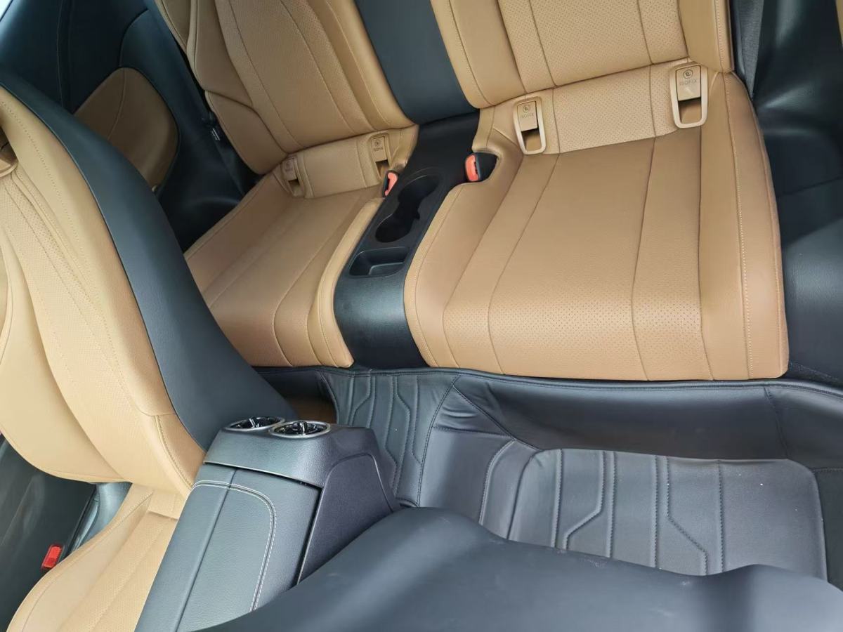 Mercedes-Benz CLE Class 2024 car image #16